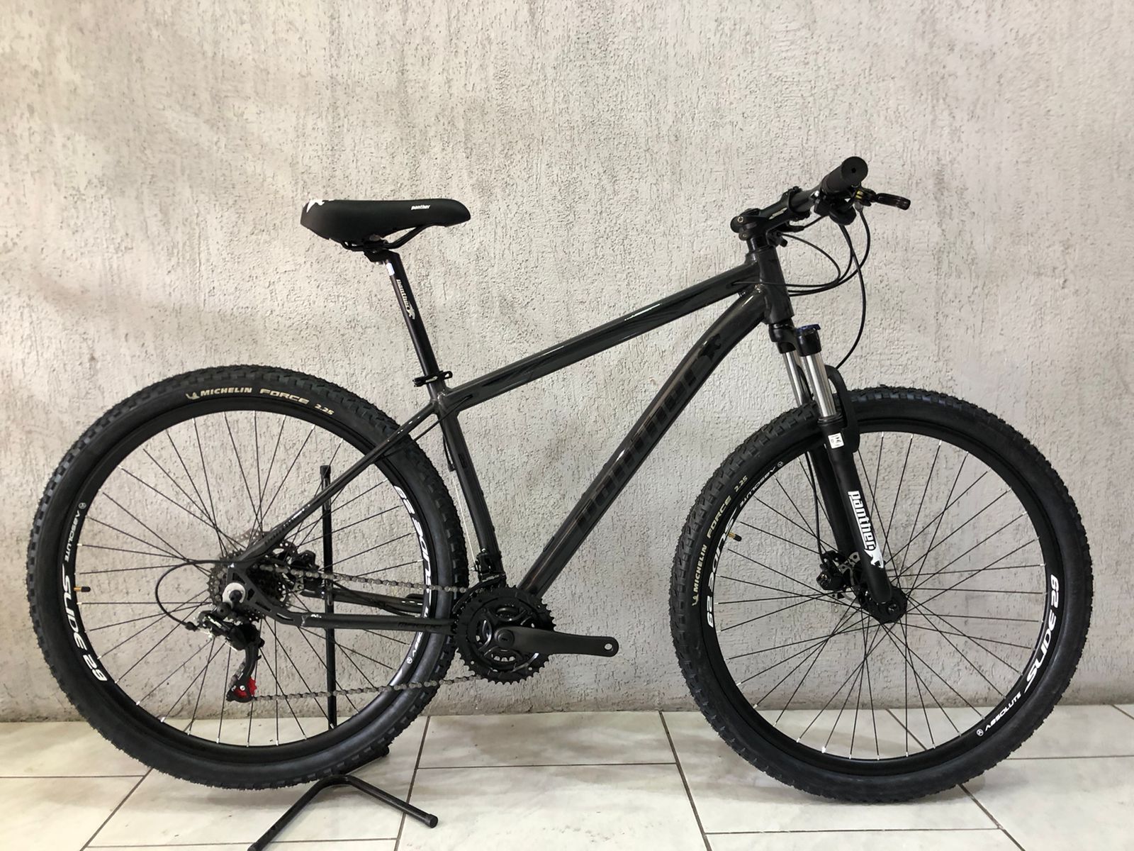 Bike 29 Panther Preta